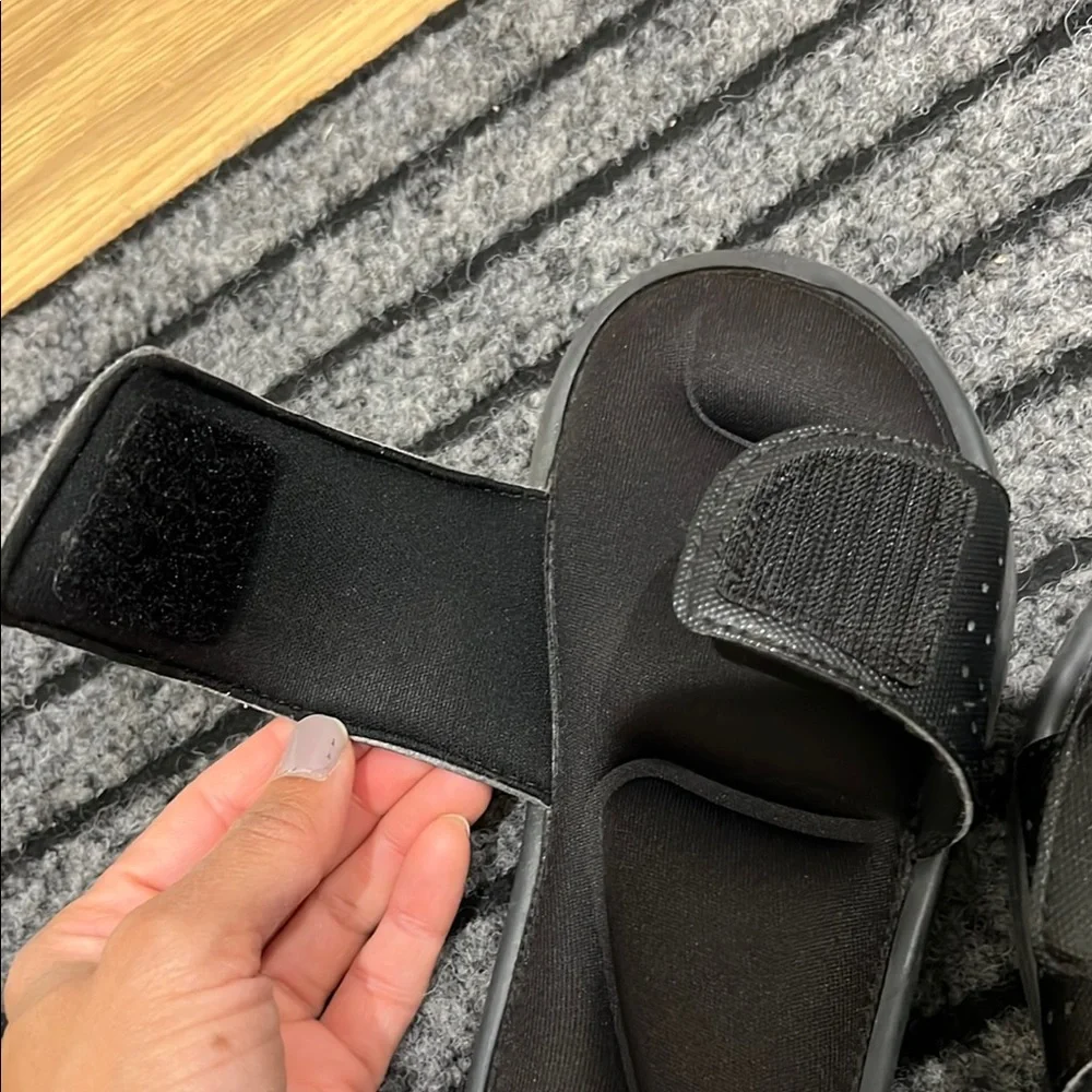 Under Armour Sandals with Padded Strap boys